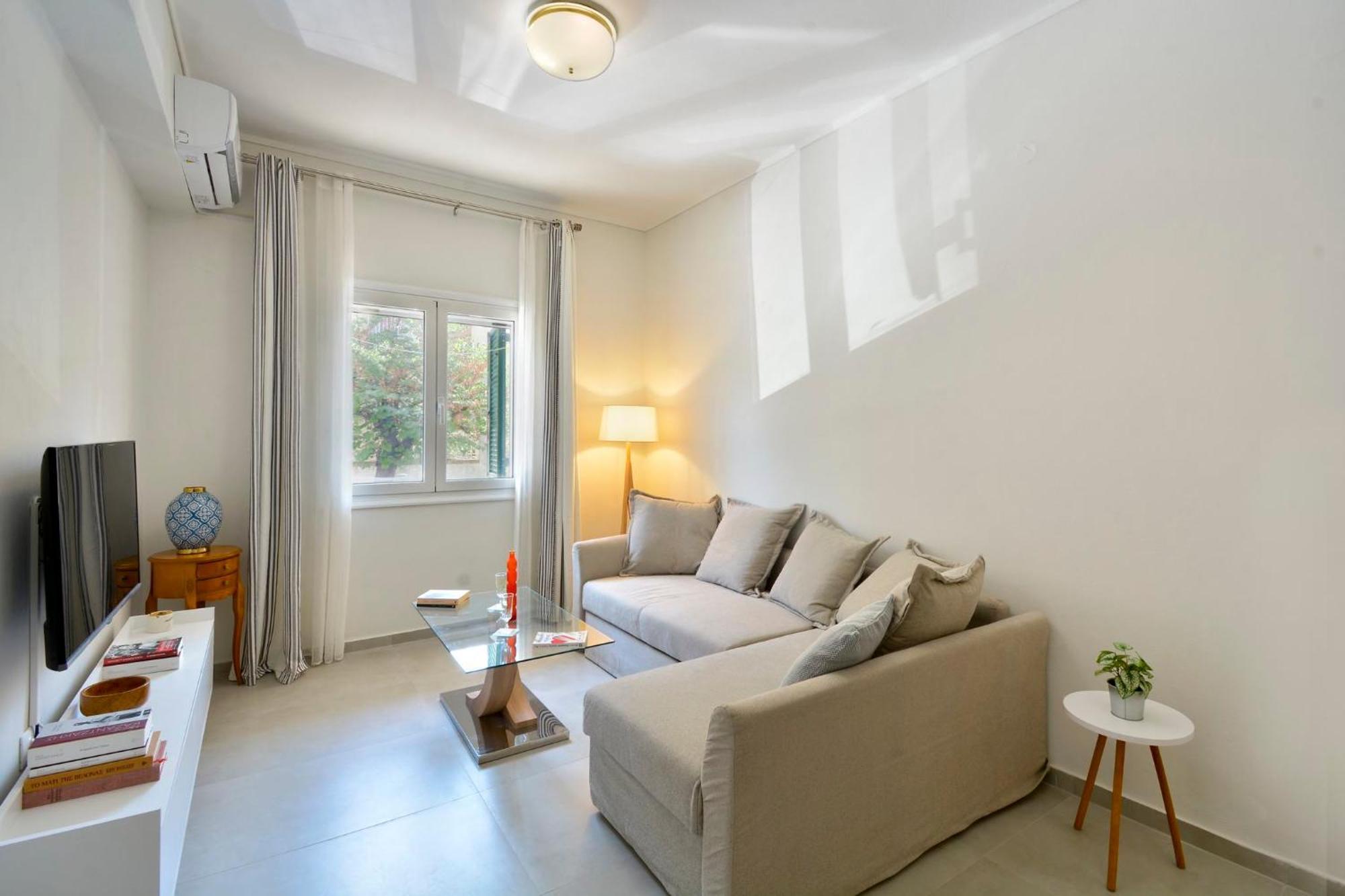Nefeli'S Cozy Apartment, Corfu Town ภายนอก รูปภาพ